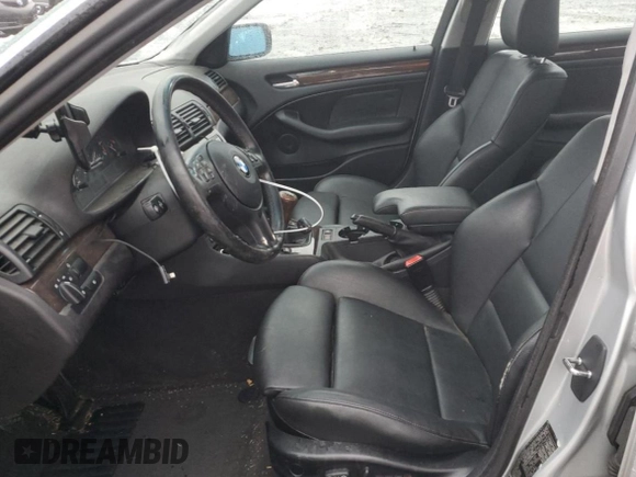 2004 BMW 3 Series 325i with VIN WBAET37464NH04736, listed as a Copart auction lot 44700895 with 219,460 mi miles and Salvage Title. Bid and sale history available at carsss.com. Image 7.