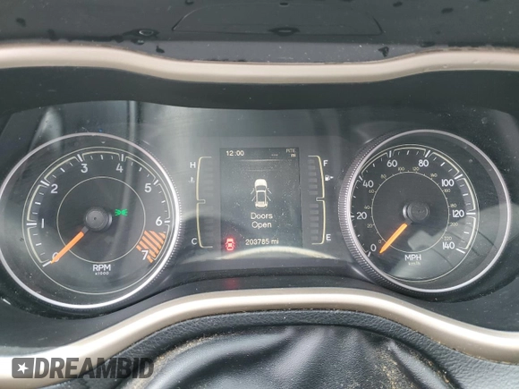 2015 Jeep Cherokee Sport z VIN 1C4PJLAB2FW707068, wystawiony jako Copart lot #51843175 z przebiegiem 203 785 mil mil oraz Nie do naprawy • Non repairable. Historia ofert i sprzedaży dostępna na DreamBid. Obrazek 9.