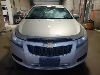 2013 Chevrolet Cruze 1LT with VIN 1G1PC5SB9D7220387, listed as a Copart auction lot 55957345 with 258,513 mi miles and Clean Title. Bid and sale history available at DreamBid. Image 5.