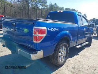 2014 Ford F-150 XL with VIN 1FTFX1EF2EFC25761, listed as a IAAI auction lot 41610999 with 265,989 mi miles. Bid and sale history available at carsss.com. Image 4.