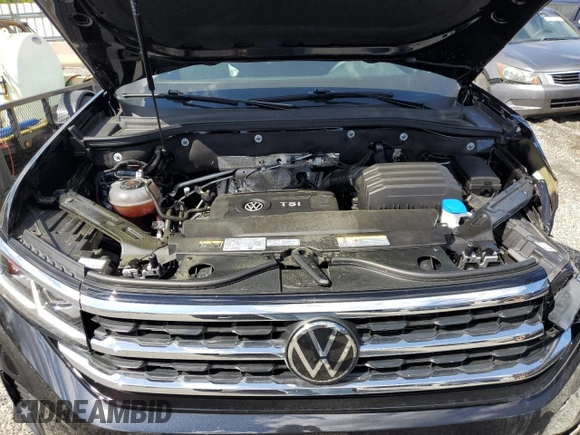 2023 Volkswagen Atlas SE z VIN 1V2HP2CA7PC550740, wystawiony jako Copart lot #55837705 z przebiegiem 15 376 mil mil oraz Szkoda całkowita • Salvage title. Historia ofert i sprzedaży dostępna na DreamBid. Obrazek 12.