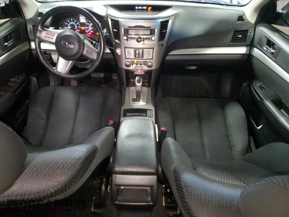 2010 Subaru Legacy Premium z VIN 4S3BMCB6XA3222030, wystawiony jako Copart lot #61630985 z przebiegiem 224 438 mil mil oraz Nie do naprawy • Non repairable. Historia ofert i sprzedaży dostępna na DreamBid. Obrazek 8.