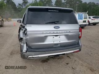 2022 Ford Expedition Max XLT with VIN 1FMJK1HT2NEA14989, listed as a Copart auction lot 54186415 with 50,243 mi miles and Salvage title. Bid and sale history available at DreamBid. Image 6.