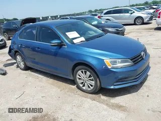 2015 Volkswagen Jetta SE with VIN 3VWD17AJ3FM260636, listed as a IAAI auction lot 42423975 with 129,377 mi miles and . Bid and sale history available at DreamBid. Image 1.