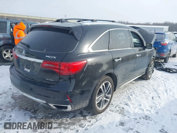 2018 Acura MDX Advance with VIN 5J8YD4H85JL029021, listed as a IAAI auction lot 41376977 with Not Provided miles and . Bid and sale history available at carsss.com. Image 4.