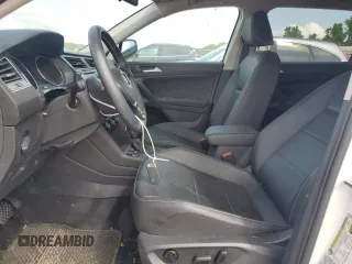 2021 Volkswagen Tiguan SE z VIN 3VV3B7AX1MM071918, wystawiony jako Copart lot #61259035 z przebiegiem 37 267 mil mil oraz Szkoda całkowita • Salvage title. Historia ofert i sprzedaży dostępna na DreamBid. Obrazek 7.