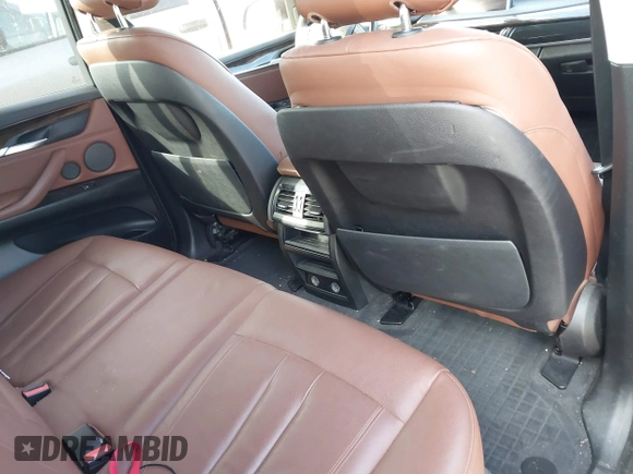 2014 BMW X5 xDrive35d with VIN 5UXKS4C5XE0J95127, listed as a IAAI auction lot 41755847 with 145,539 mi miles. Bid and sale history available at carsss.com. Image 8.