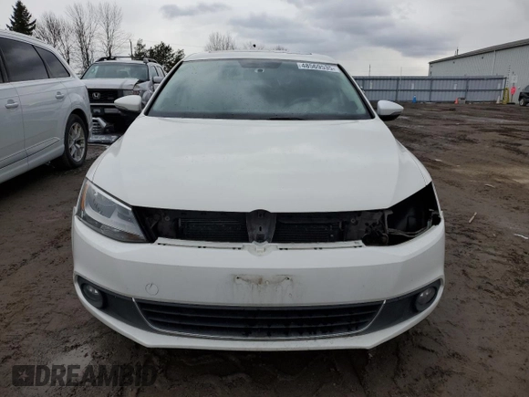 2013 Volkswagen Jetta Hybrid SE z VIN 3VW637AJ9DM260639, wystawiony jako Copart lot #48569535 z przebiegiem 101 759 mil mil oraz Szkoda całkowita • Salvage title. Historia ofert i sprzedaży dostępna na DreamBid. Obrazek 5.