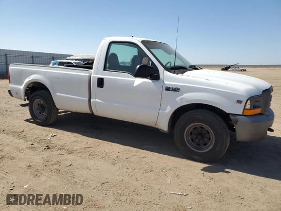 2000 Ford F-250 with VIN 1FDNF20S3YEB06759, listed as a Copart auction lot 61786235 with 570,325 mi miles and Clean title. Bid and sale history available at DreamBid. Image 4.