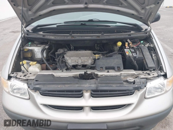 1996 Dodge Caravan Sport with VIN 2B4GP4436TR674232, listed as a IAAI auction lot 40867647 with Not Provided miles and . Bid and sale history available at carsss.com. Image 10.