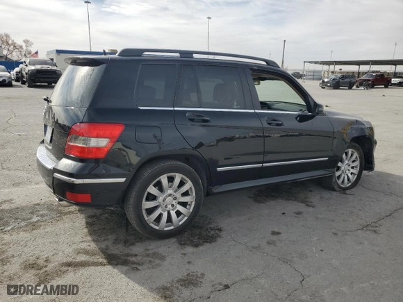 2011 Mercedes-Benz GLK-Class GLK 350 with VIN WDCGG5GB1BF695534, listed as a Copart auction lot 87739055 with 181,357 mi miles and Salvage Title. Bid and sale history available at carsss.com. Image 3.