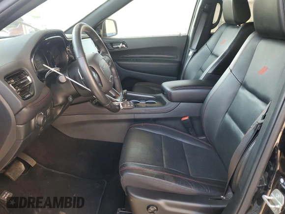 2024 Dodge Durango GT Plus z VIN 1C4RDJDGXRC207399, wystawiony jako Copart lot #60134945 z przebiegiem 30 578 mil mil oraz Czysty tytuł • Clean title. Historia ofert i sprzedaży dostępna na DreamBid. Obrazek 7.