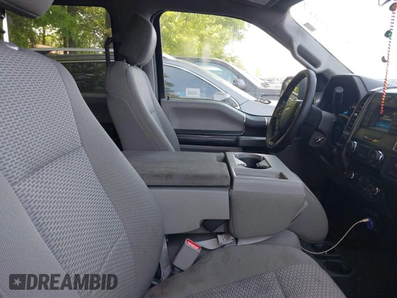 2017 Ford F-150 XL with VIN 1FTEW1CF0HFB67607, listed as a IAAI auction lot 42079218 with 128,148 mi miles. Bid and sale history available at carsss.com. Image 5.