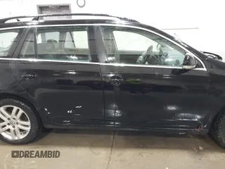 2011 Volkswagen Jetta SportWagen TDI with VIN 3VWPL7AJ8BM676246, listed as a IAAI auction lot 41831636 with 119,638 mi miles. Bid and sale history available at carsss.com. Image 14.