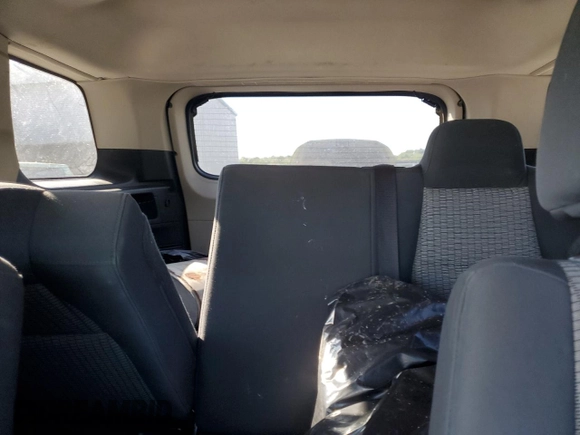 2008 Jeep Grand Cherokee Laredo with VIN 1J8GR48KX8C102393, listed as a Copart auction lot 69696834 with 173,049 mi miles and Salvage Title. Bid and sale history available at carsss.com. Image 10.