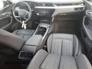 2023 Audi e-tron Premium with VIN WA1AAAGE3PB025279, listed as a Copart auction lot 55920165 with 28,535 mi miles and Salvage Title. Bid and sale history available at DreamBid. Image 8.