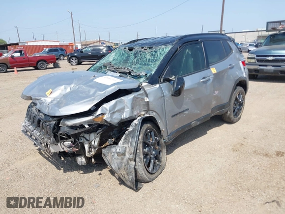 2023 Jeep Compass Latitude z VIN 3C4NJDBN4PT503269, wystawiony jako IAAI lot #41912204 z przebiegiem Nie podano mil oraz . Historia ofert i sprzedaży dostępna na DreamBid. Obrazek 16.
