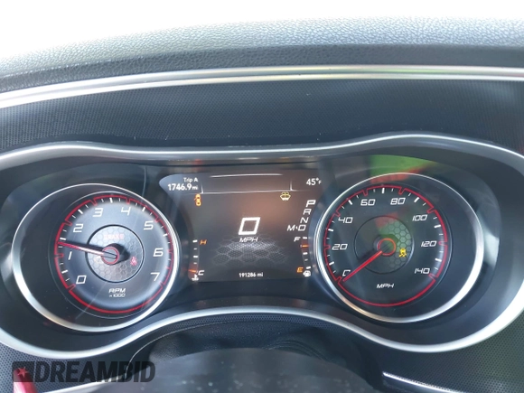 2015 Dodge Charger SXT with VIN 2C3CDXJG6FH754728, listed as a IAAI auction lot 41947562 with 191,286 mi miles. Bid and sale history available at carsss.com. Image 7.