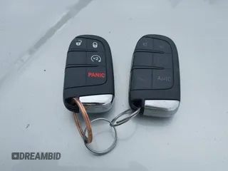 2016 FIAT 500X Easy z VIN ZFBCFYBT8GP341121, wystawiony jako IAAI lot #42590758 z przebiegiem 79 443 mil mil oraz . Historia ofert i sprzedaży dostępna na DreamBid. Obrazek 11.