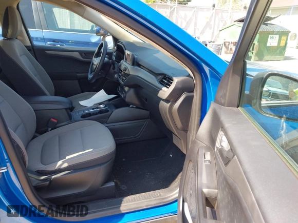 2020 Ford Escape S z VIN 1FMCU9F63LUA49364, wystawiony jako IAAI lot #42538883 z przebiegiem 67 923 mil mil oraz . Historia ofert i sprzedaży dostępna na DreamBid. Obrazek 5.