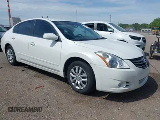 2012 Nissan Altima S z VIN 1N4AL2AP5CN469763, wystawiony jako IAAI lot #42252759 z przebiegiem 169 264 mil mil oraz . Historia ofert i sprzedaży dostępna na DreamBid. Obrazek 1.