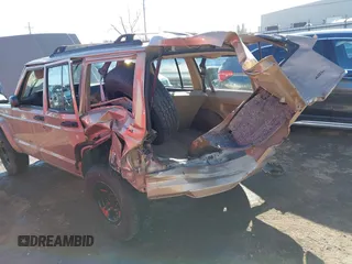 1999 Jeep Cherokee Sport with VIN 1J4FT68S7XL589206, listed as a IAAI auction lot 41411949 with 143,158 mi miles and . Bid and sale history available at DreamBid. Image 6.