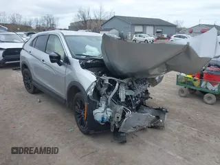 2024 Mitsubishi Eclipse Cross LE z VIN JA4ATVAA2RZ013660, wystawiony jako IAAI lot #41999234 z przebiegiem Nie podano mil oraz . Historia ofert i sprzedaży dostępna na DreamBid. Obrazek 1.