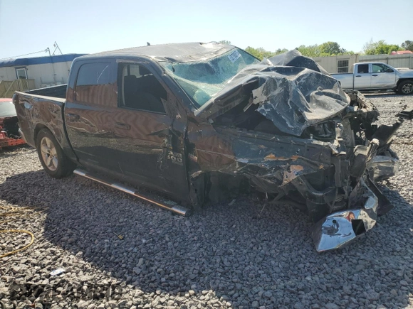 2019 Ram 1500 Big Horn z VIN 1C6RR6LT3KS573477, wystawiony jako Copart lot #52790575 z przebiegiem Nie podano mil oraz Szkoda całkowita • Salvage title. Historia ofert i sprzedaży dostępna na DreamBid. Obrazek 4.