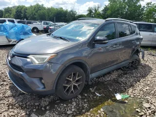 2016 Toyota RAV4 SE z VIN 2T3JFREV9GW478029, wystawiony jako Copart lot #65604565 z przebiegiem 61 861 mil mil oraz Szkoda całkowita • Salvage title. Historia ofert i sprzedaży dostępna na DreamBid. Obrazek 1.