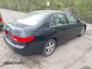 2005 Honda Accord EX z VIN 1HGCM56715A161334, wystawiony jako IAAI lot #42022973 z przebiegiem 159 000 mil mil oraz . Historia ofert i sprzedaży dostępna na DreamBid. Obrazek 4.