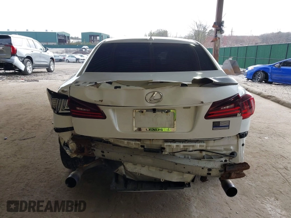 2009 Lexus IS 250 z VIN JTHCK262395031561, wystawiony jako IAAI lot #41975402 z przebiegiem 200 779 mil mil oraz . Historia ofert i sprzedaży dostępna na DreamBid. Obrazek 17.