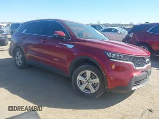 2022 Kia Sorento LX with VIN 5XYRG4LC1NG112128, listed as a IAAI auction lot 41685940 with 89,624 mi miles. Bid and sale history available at carsss.com. Image 1.