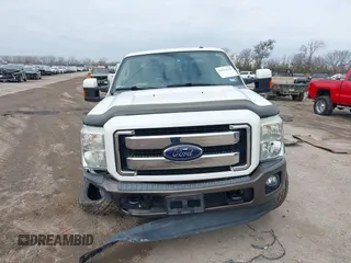 2015 Ford Super Duty F-250 SRW Lariat with VIN 1FT7W2BT0FEB68815, listed as a IAAI auction lot 41574350 with 162,905 mi miles. Bid and sale history available at carsss.com. Image 12.