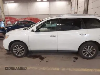 2013 Nissan Pathfinder SV with VIN 5N1AR2MM3DC630940, listed as a IAAI auction lot 41862145 with 126,472 mi miles. Bid and sale history available at carsss.com. Image 14.