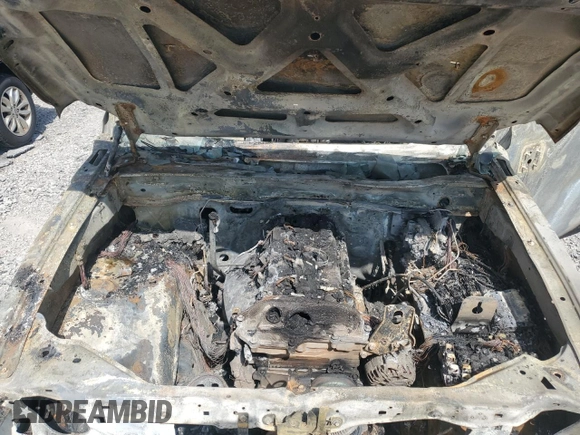 2008 Hummer H3 SUV with VIN 5GTEN13E488201605, listed as a Copart auction lot 72056444 with 0 mi miles and Non Repairable. Bid and sale history available at carsss.com. Image 12.