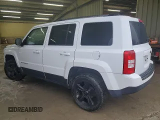 2017 Jeep Patriot Sport SE with VIN 1C4NJPBA2HD137656, listed as a Copart auction lot 45195785 with 105,000 mi miles and Salvage Title. Bid and sale history available at carsss.com. Image 2.