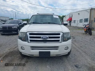 2013 Ford Expedition Limited z VIN 1FMJU1K58DEF15064, wystawiony jako IAAI lot #42310382 z przebiegiem 168 994 mil mil oraz . Historia ofert i sprzedaży dostępna na DreamBid. Obrazek 12.
