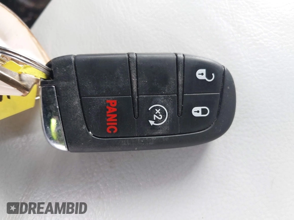 2021 Jeep Renegade Limited with VIN ZACNJDD15MPM49765, listed as a IAAI auction lot 42093034 with 62,031 mi miles and . Bid and sale history available at DreamBid. Image 11.