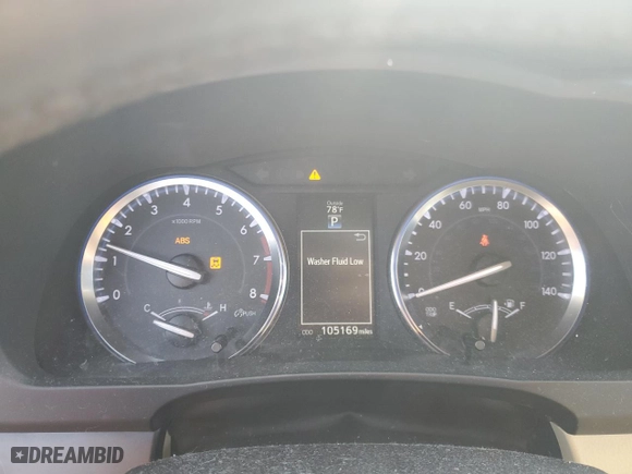 2014 Toyota Highlander XLE with VIN 5TDJKRFH2ES058289, listed as a Copart auction lot 46473015 with 105,169 mi miles and Salvage Title. Bid and sale history available at carsss.com. Image 9.