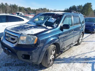 2011 Honda Pilot EX-L with VIN 5FNYF4H69BB051972, listed as a IAAI auction lot 41365646 with 228,123 mi miles and . Bid and sale history available at carsss.com. Image 2.
