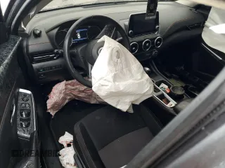 2022 Nissan Sentra SR z VIN 3N1AB8DV5NY262034, wystawiony jako Copart lot #43456595 z przebiegiem 61 182 mil mil oraz Szkoda całkowita • Salvage title. Historia ofert i sprzedaży dostępna na DreamBid. Obrazek 8.