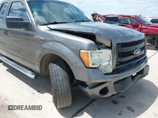 2014 Ford F-150 XL z VIN 1FTEX1CM0EFC15307, wystawiony jako IAAI lot #42620479 z przebiegiem 143 843 mil mil oraz . Historia ofert i sprzedaży dostępna na DreamBid. Obrazek 18.
