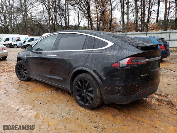 2016 Tesla Model X 70D with VIN 5YJXCAE25GF010816, listed as a Copart auction lot 39101783 with 88,461 mi miles. Bid and sale history available at carsss.com. Image 2.