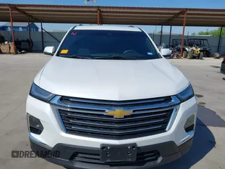 2023 Chevrolet Traverse LT Cloth z VIN 1GNERGKW7PJ323950, wystawiony jako IAAI lot #42019061 z przebiegiem 20 040 mil mil oraz . Historia ofert i sprzedaży dostępna na DreamBid. Obrazek 12.