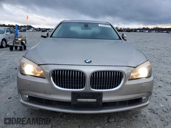 2012 BMW 7 Series 740i with VIN WBAKA4C56CDS99041, listed as a Copart auction lot 41436735 with 170,059 mi miles and Clean title. Bid and sale history available at DreamBid. Image 5.