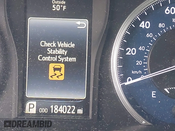 2016 Toyota Camry XLE with VIN 4T1BF1FKXGU533008, listed as a IAAI auction lot 41957727 with 184,022 mi miles. Bid and sale history available at carsss.com. Image 15.