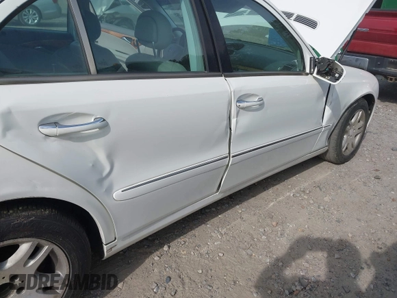 2003 Mercedes-Benz E 320 with VIN WDBUF65J63A263949, listed as a IAAI auction lot 42020627 with Not Provided miles and . Bid and sale history available at DreamBid. Image 6.