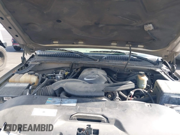 2002 Chevrolet Tahoe LS with VIN 1GNEC13ZX2J265803, listed as a IAAI auction lot 42571325 with 265,954 mi miles and . Bid and sale history available at DreamBid. Image 10.