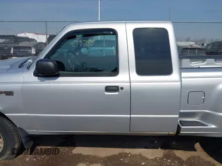 2002 Ford Ranger XL Fleet with VIN 1FTZR45E12PB64098, listed as a IAAI auction lot 41787188 with 151,053 mi miles. Bid and sale history available at carsss.com. Image 15.