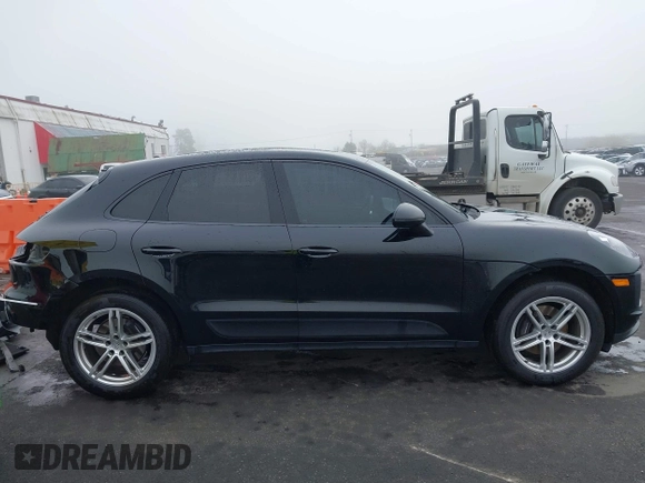 2020 Porsche Macan with VIN WP1AA2A58LLB11291, listed as a IAAI auction lot 41858353 with 54,772 mi miles and . Bid and sale history available at DreamBid. Image 14.
